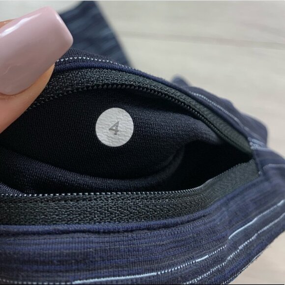 Lululemon Pace Rival Run Crop Leggings Cyber Stripe Naval Blue Black - Picture 12 of 16